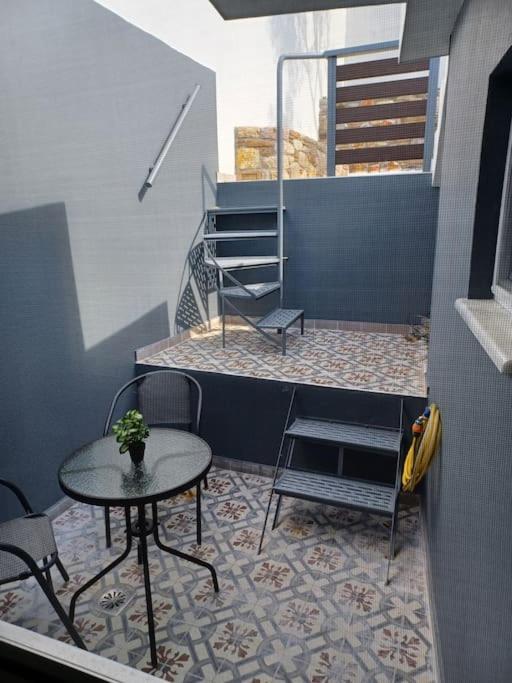 Petite Suite With Backyard. Mytilíni Exteriör bild
